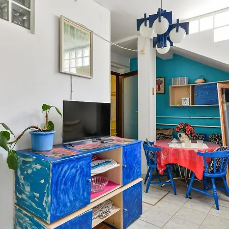 - Pedinka 294a Apartament Vir